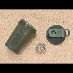 Blender Bottle Classic 20oz, Moss Green